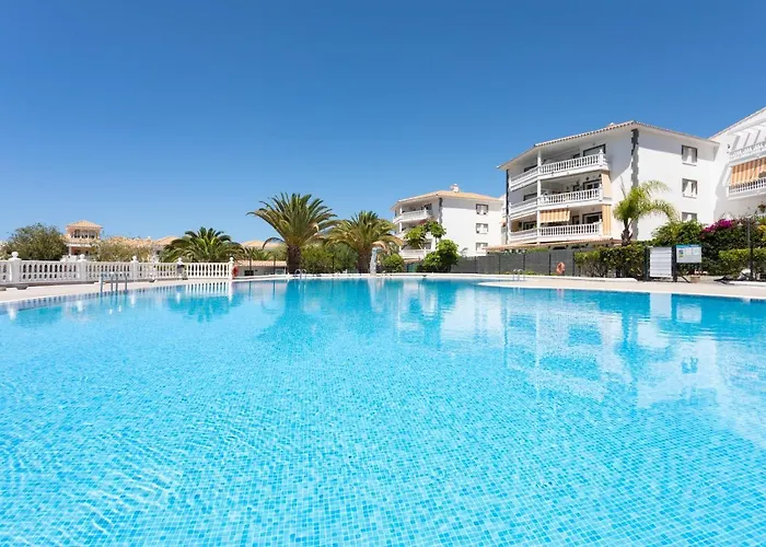 Home2book Vistahermosa Cristianos,pool & Padel *