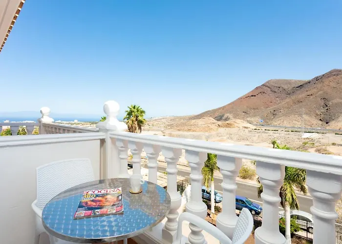 Home2book Vistahermosa Cristianos,pool & Padel