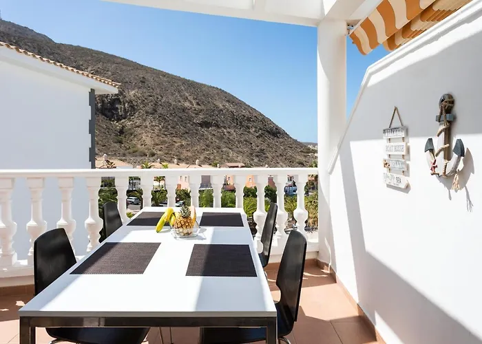 Home2book Vistahermosa Cristianos,pool & Padel